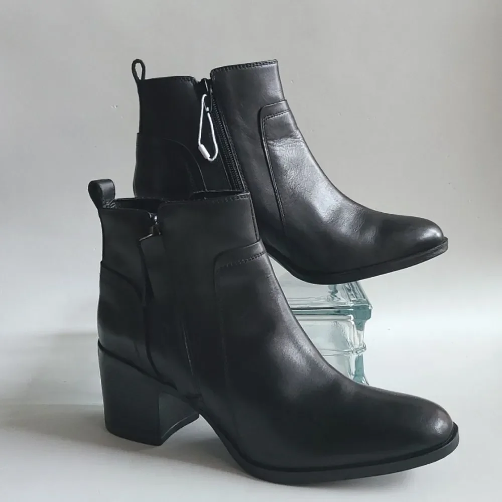 GEOX Ankle Booties - Picture 1 of 14